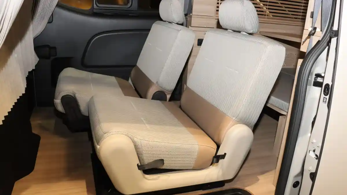 Foto - Kamar Berjalan Ala Nissan