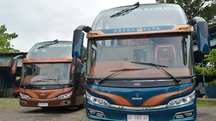 Foto - Seperti Ini Wujud Kemewahan Kabin Bus S-Liner PO Putra Jaya Makassar