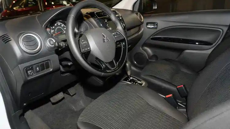 Foto - Mitsubishi Mirage G4 Sedan Sudah Muncul 