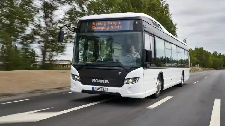 Foto - Pertama Kalinya, Scania Pamerkan Citywide, Bus 100 Persen Listrik