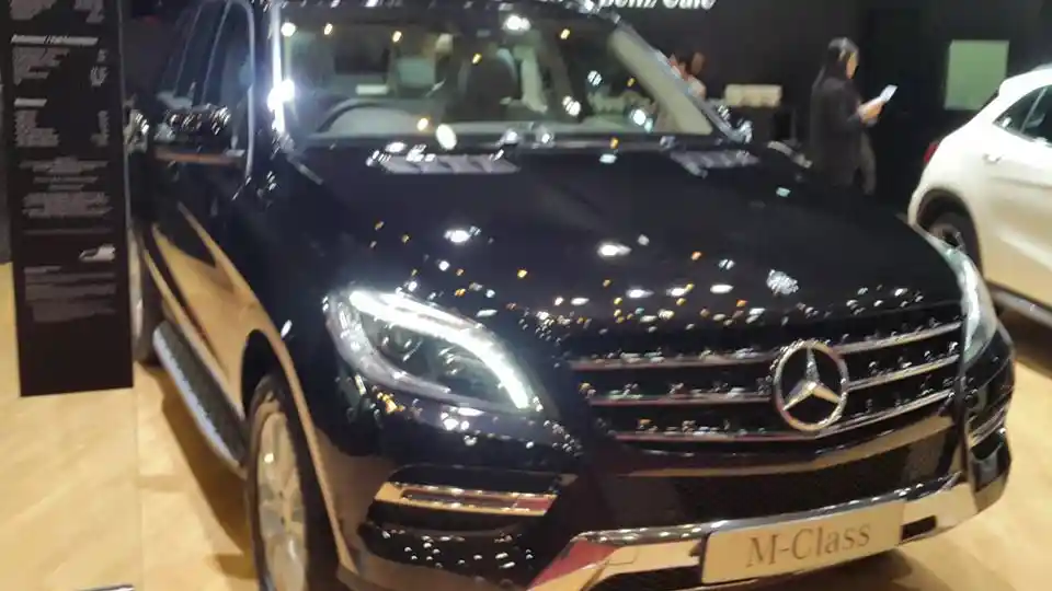 Foto - JAS 2015: Mercedes-Benz Luncurkan GLE-Class Dan Beri Diskon Besar