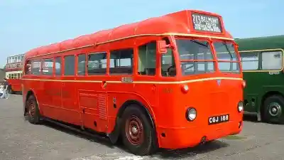 Foto - Mercedes-Benz O 6600 H, Bus Mesin Belakang Pertama Di Dunia