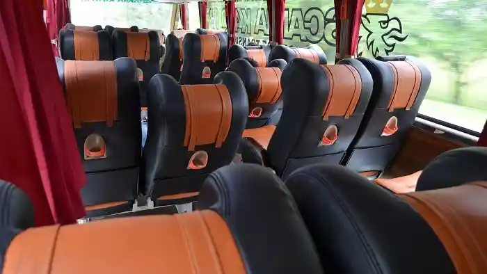 Foto - Ini Spesifikasi Bus Mewah Scania K410IB/6x2*4 Opticruise PO Putra Jaya Makassar