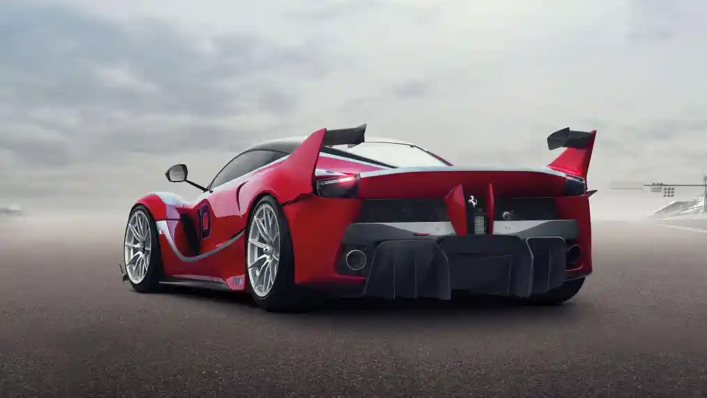 Foto - Wow, Ferrari Indonesia Hadirkan Edisi Spesial LaFerrari FXX-K ‘Track Only’