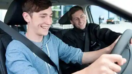 Tips - Beberapa Hal Yang Perlu Diperhatikan Untuk Mendapatkan Posisi Mengemudi Terbaik