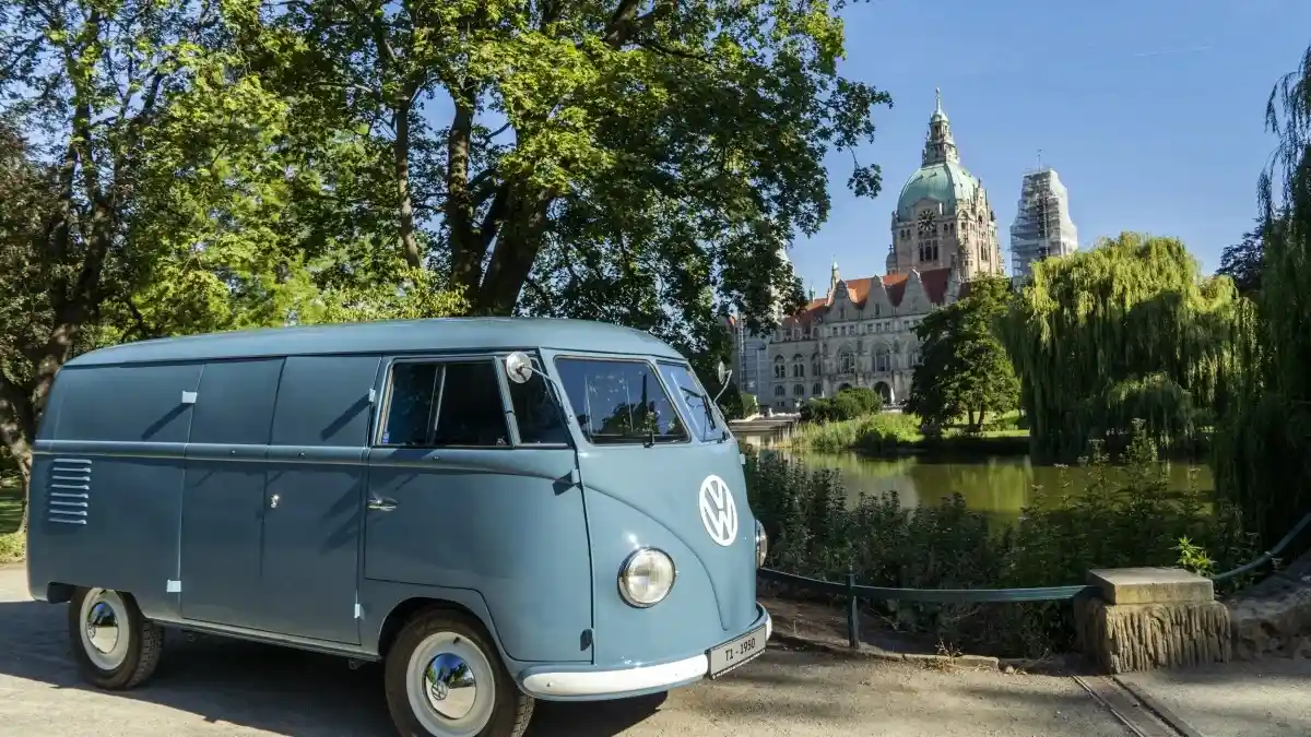 Van - Sofie: Mbahnya VW Kombi 