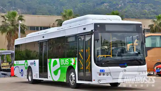 Bus - Golden Dragon Gebrak Pasar Eropa dengan Bus Listrik Pivot dan Bus Mewah Navigator