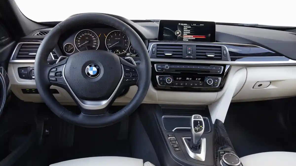 Foto - Inilah Foto Ubahan BMW Seri-3 Facelift