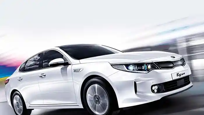 Berita - Kia Optima Hybrid Diperkenalkan