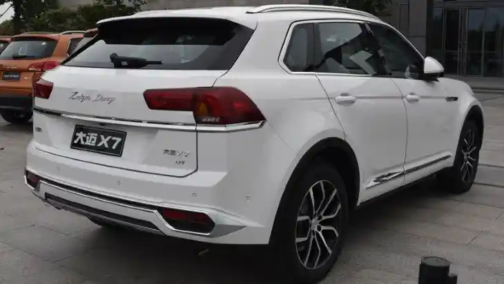 Foto - Kini Giliran VW Tiguan 'Dikloning' Cina