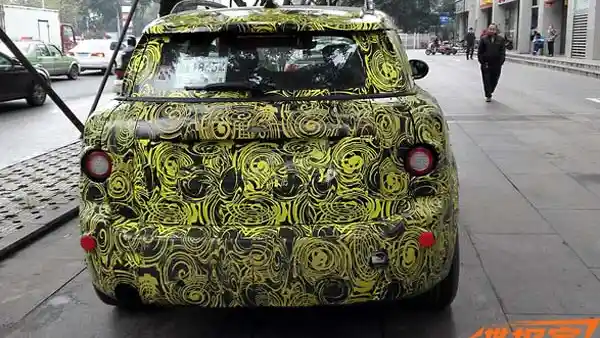 Foto - SPY SHOT: MINI Countryman Generasi Kedua Yang Lebih Besar Lagi