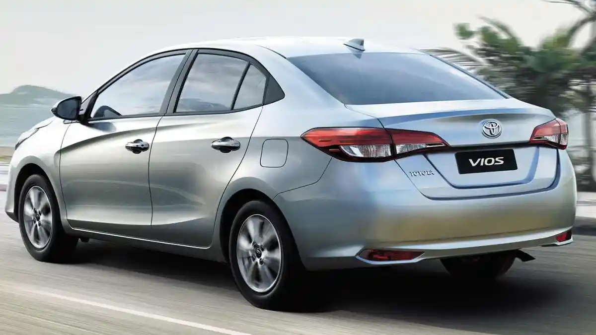 Foto - Toyota Vios Model Baru Hadir Di Singapura. Nyaris Sentuh RP 1 Miliar