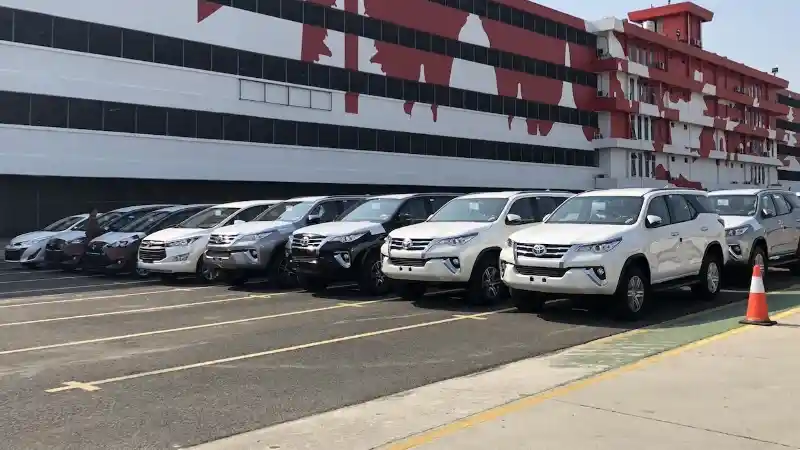 Foto - Kata Toyota Terkait Penjualan Mobil di Indonesia yang Melorot