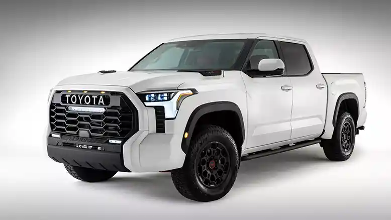 Berita - Toyota Tundra Tumpahkan Teknologi Tinggi Demi Kalahkan Para Pesaingnya