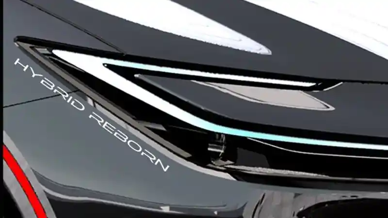 Foto - Bukan Innova Zenix, Toyota Akan Luncurkan Mobil Hybrid Baru