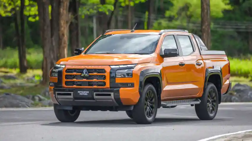 Pikap - Serba Baru, Ini Spesifikasi Lengkap Mitsubishi All New Triton