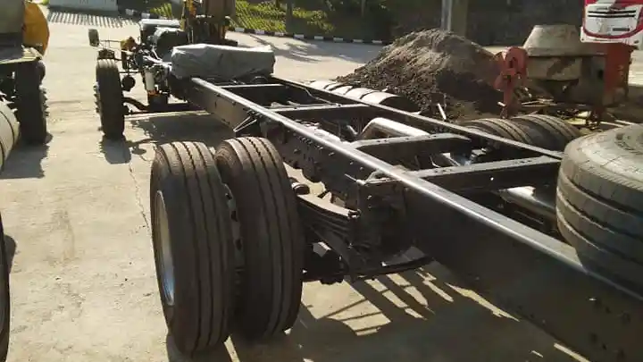 Foto - Mercedes-Benz Siap Luncurkan Dua Bus Baru Minggu Depan, Menyiasati Persaingan Semakin Ketat