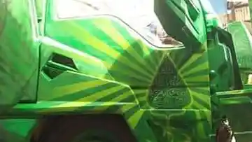 Foto - Truk Ala Transformer Ini Menggebrak Jogja Truck Festival 2018