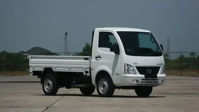 Pikap - GIIAS 2017 : Tata Motors Pasang Harga Rp 125,6 Juta untuk Pick Up Super Ace HT  DLS