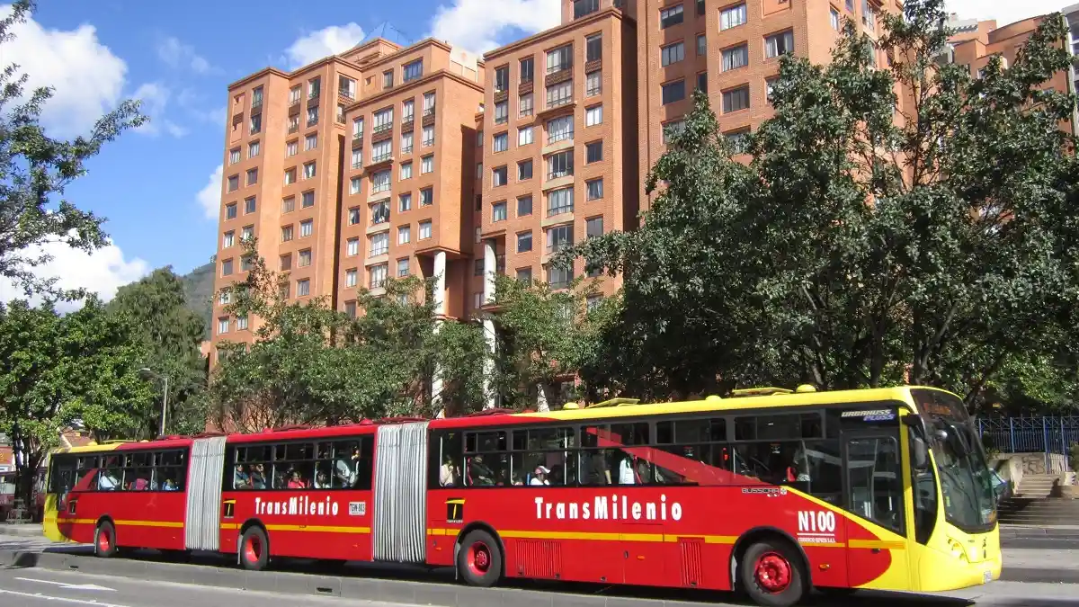 Foto - Scania Raih Rekor Pesanan, 481 Unit Bus Euro 6 untuk Armada BRT TransMilenio