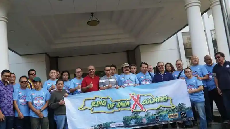 Foto - Para Pengguna SUV ini Memulai Eksplorasi Pulau Jawa Non-Stop