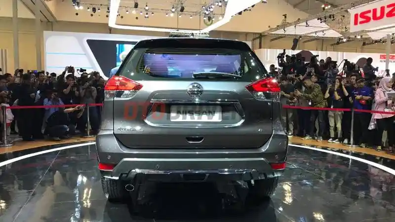 Foto - Alasan Nissan-Datsun Berhenti Produksi di Indonesia