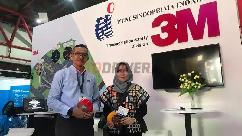 Berita - Stiker Reflektor 3M RP 1,1 Juta/Roll, Simak Fungsi dan Kegunaannya