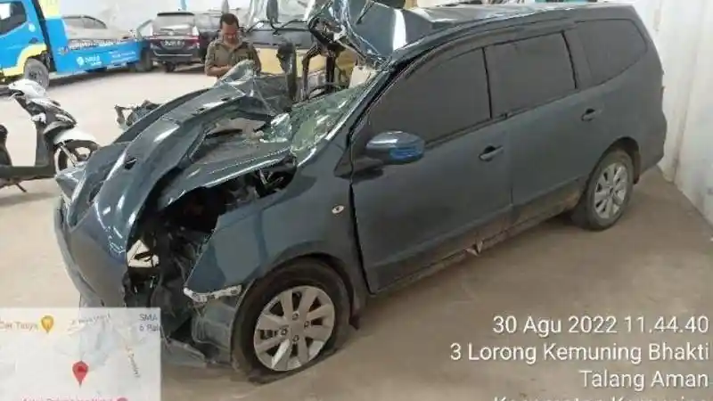 Foto - Mobil Total Loss Tetap Menarik, JBA Buka Lelang Unit Mobil Salvage