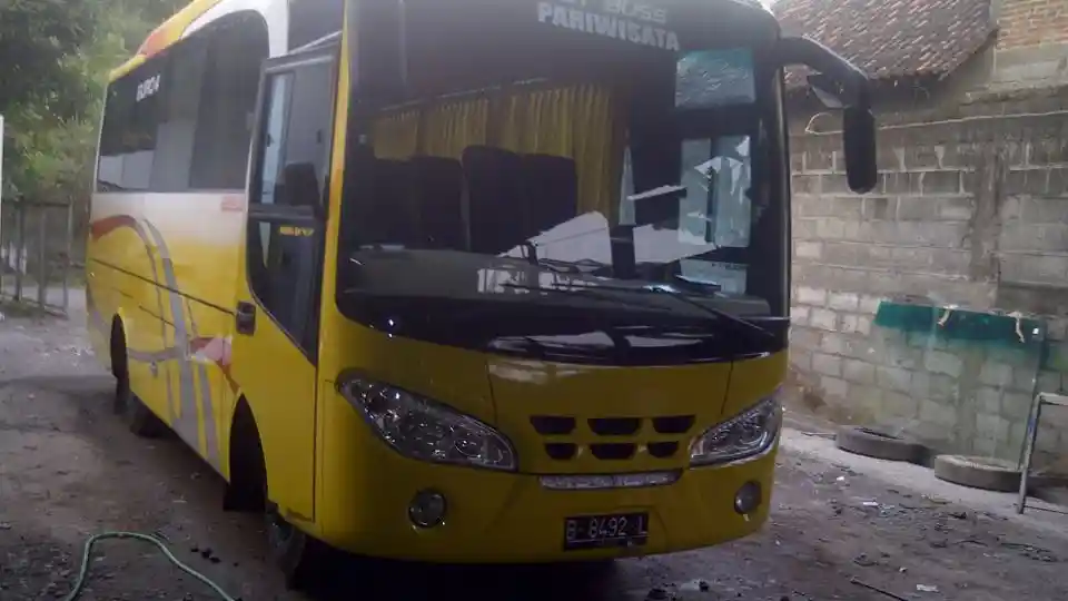 Foto - Langgeng Jaya, Industri Karoseri Bus Skala Kecil yang Terus Menggeliat (Bagian 1)