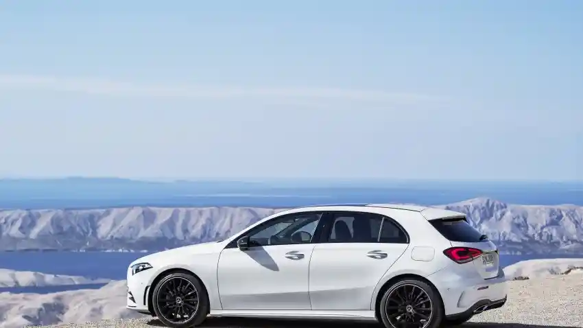 Foto - Inilah Mercedes-Benz A-Class Model Terbaru. Ada 3 Opsi Mesin