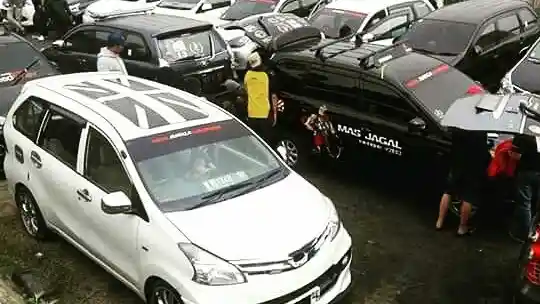 Foto - Toyota Avanza Club Indonesia Malang Gelar Acara Akbar nan Seru