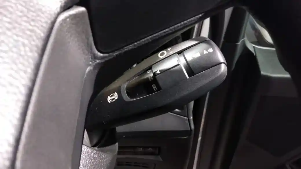 Foto - Video : Mercedes-Benz Actros 3242 LS, Mantap Fitur Safety-nya