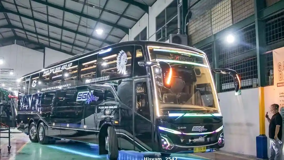 Foto - Adiputro Rilis Bodi ‘Hybrid’ Bernama S-UHD