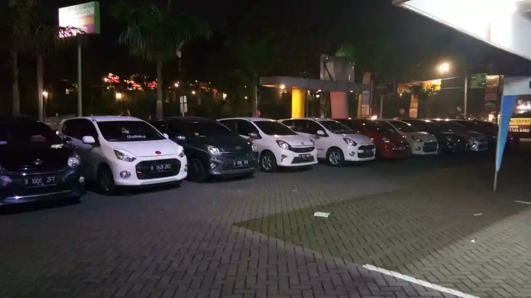 Berita - Komunitas Gabungan Toyota Agya dan Daihatsu Ayla Resmi Berdiri