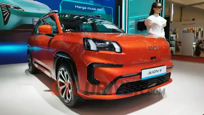 Foto - Komparasi Dimensi Dan Spesifikasi Polytron G3 vs Geely EX5 vs Aion V, Mana Yang Lebih Baik?