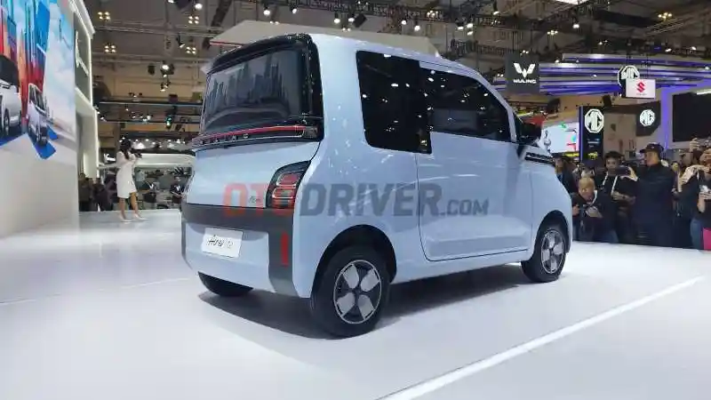 Foto - Wuling Luncurkan Varian ‘Pahe’ Air ev Lite. Hanya Rp188,9 juta OTR
