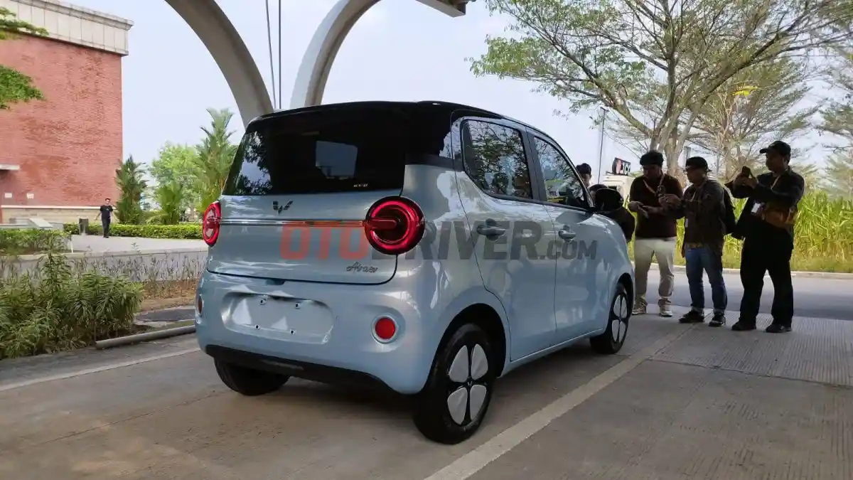 Foto - Wuling Pastikan Aira ev Bukan Pengganti Air ev, Bidik Banderol di Bawah 200 Juta