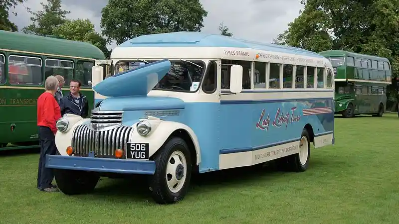 Foto - Si Jambrong, Legenda Angkutan Sejak Era Pra-Kemerdekaan