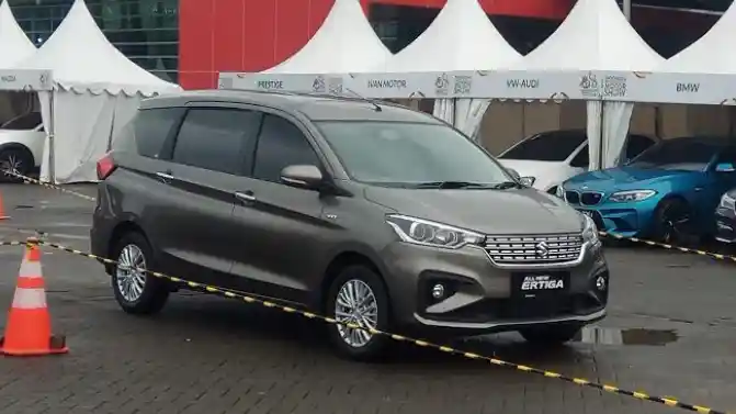 Foto - Daftar Harga Suzuki Terbaru (April 2018)