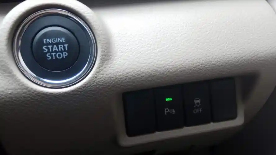 Foto - Mengetahui Tambahan Fitur Keselamatan di Suzuki All New Ertiga