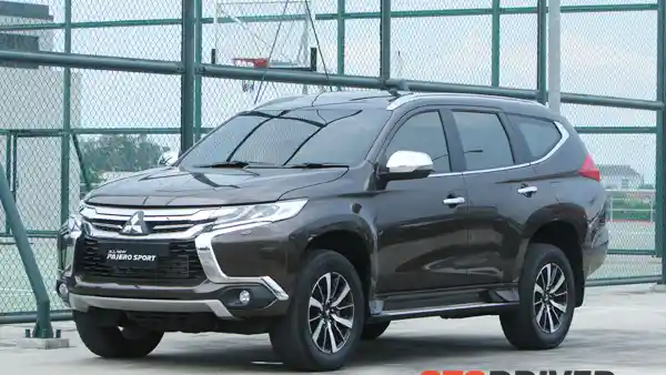 Foto - FIRST DRIVE: Mitsubishi All New Pajero Sport Dakar 4x2 A/T Spek Indonesia