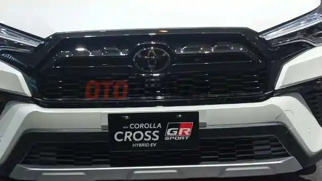 Foto - Segini Harga All New Toyota Corolla Cross Hybrid GR Sport