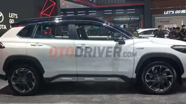 Berita - GALERI: Tampilan Detail All New Corolla Cross GR Sport Hybrid