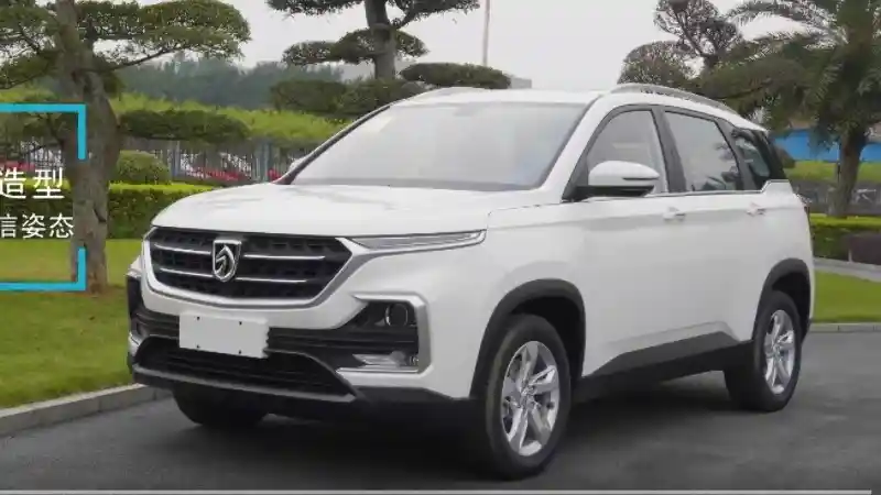 Berita - VIDEO: Kerennya Bangku Baris Ketiga Wuling Almaz 7 Seater