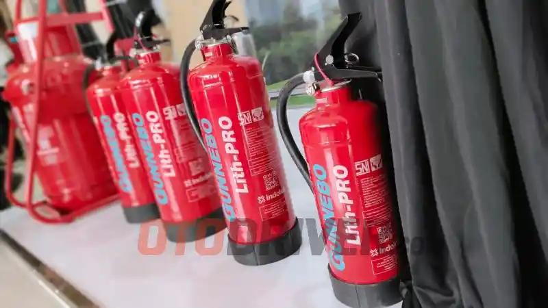 Berita - Indolok Rilis Tiga Tipe Alat Pemadam, Ada yang Khusus EV