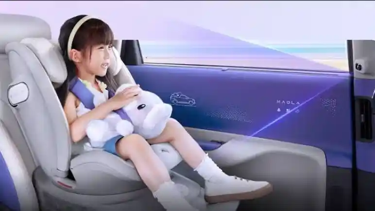 Foto - Mengenal Kecanggihan ArcFox Kaola, Mobil Listrik Khusus Ibu dan Bayi