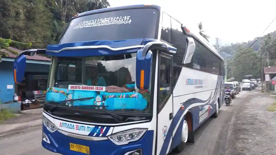 Foto - Bus-Bus Sumatra Barat Makin Menggeliat, Banyak PO Baru