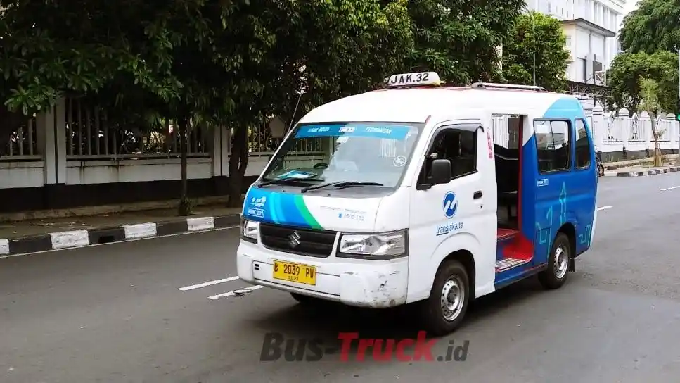 Foto - Tarif Transjakarta Sepertinya Akan Naik, Ini Tanggapan Gubernur