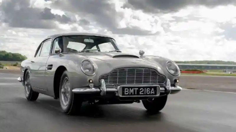 Foto - Aston Martin James Bond Ini Akan Dirilis Ulang Terbatas, Harganya Tembus Rp 49 Miliar
