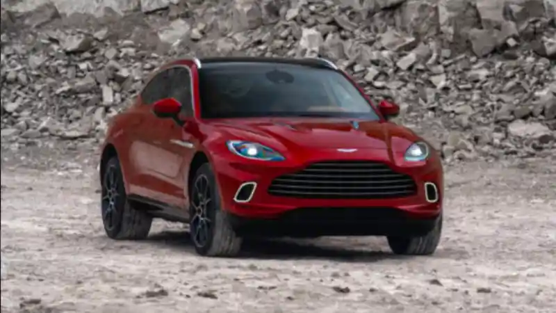 Foto - Hadapi Krisis, Aston Martin Cari Investor Baru